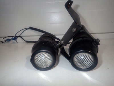 0106 honda varadero xl 125 2001 - 2006 r . туманки hella