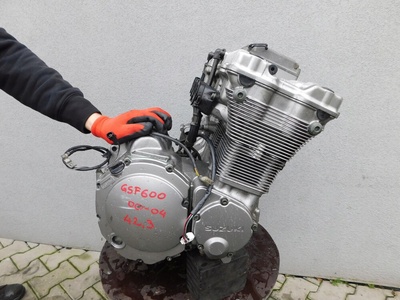 Suzuki gsf 600 00 - 04 двигатель
