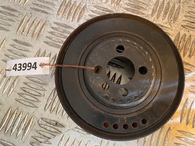 058105251E Шкив коленвала Audi A6 C5 1997-2001 1999