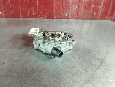 A2701801001 Насос вакуумный Mercedes E-class W212 2013 , A2702300165, , A2701800901, A2702300365