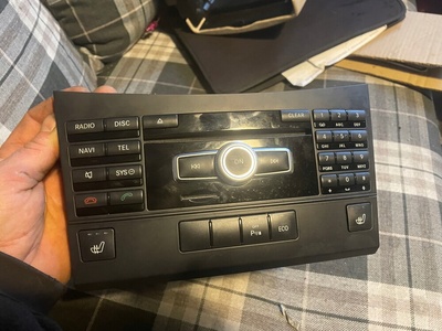 A2129006313 мерседес w207 w212 навигация comand комплект a2129004407 пин