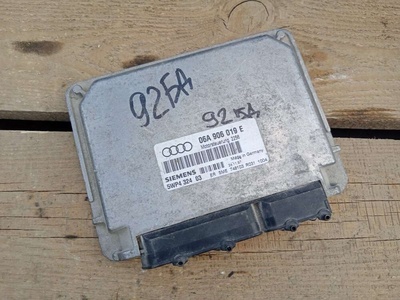 06A906019E Блок управления двигателем Audi A3 8L 1999 ,5WP432403
