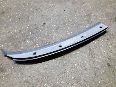 6386270401 Решетка стеклоочистителя (Дождевик) Mercedes Vito W638 1999