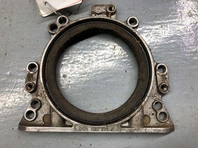 06A103171A Крышка коленвала Audi A6 C6 (S6,RS6) 2014