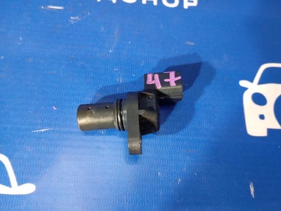 MR578768 датчик положения распредвала MITSUBISHI COLT Z27A