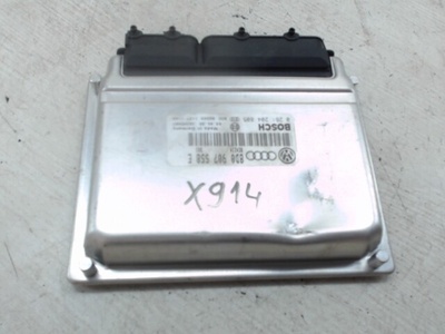 8d0907558e блок управления двс Audi A4 (B5) (1994 - 2000) 1997