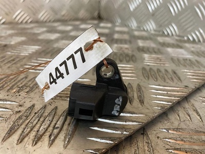 RF5C18230 Датчик распредвала Mazda 6 2002-2007 2003