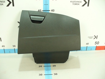 1750276 Бардачок Ford Focus CB8 2012 , BM51-A06024-AG35B8, 1771929, BM51-A06010-AF35B8