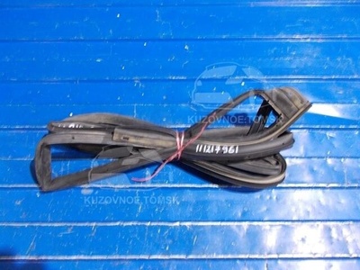831304L200 Уплотнитель Двери Hyundai Solaris RB 2012 83130-4L200