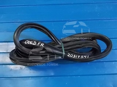 82120A2000 Уплотнитель Дверного Проема Kia Ceed JD 2015 82120-A2000