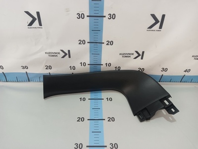 KB7W68940 Обшивка крышки багажника Mazda CX-5 KF 2021