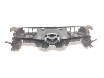 BCW8507M1F Кронштейн решетки радиатора Mazda 3 BL 2013