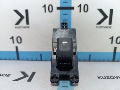 93580A2000 Кнопка стеклоподъемника Kia Ceed JD 2012