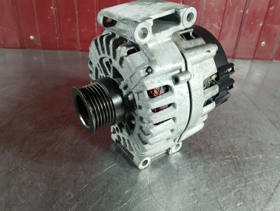 A0009062822 Генератор Mercedes C-class W205 2015 , 2613000C, CG20U015