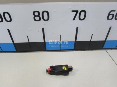 90460325 Датчик включения стопсигнала GM Combo (2001 - 2011)