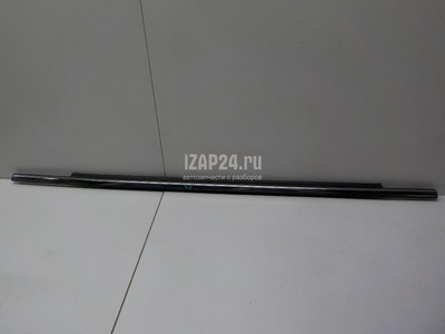 5757A246 Накладка стекла заднего правого Mitsubishi ASX 2010