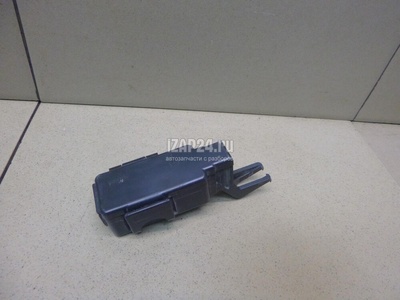 2384131070 Крепеж Toyota Sienna III (2010 - 2020)