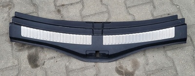 849202376R renault megane iv крышка пояса задняя универсал хромированная