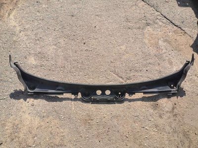 51717285941 Решетка стеклоочистителя (Дождевик) BMW 3 F30/F31/GT F34 2012