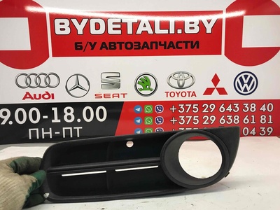 5J0853665 Заглушка (решетка) в бампер Skoda Fabia II (2007—2010) 2008