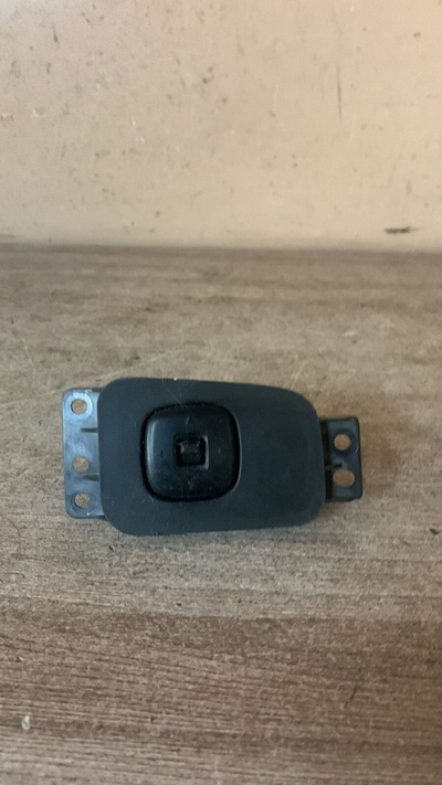 LD4766600 Кнопка регулировки зеркал для Mazda MPV II Renault