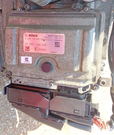 Zf0501230029 блок управления кпп двигатель 2.3 hpi iveco daly iii