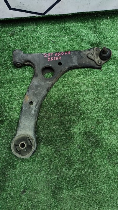 4806847040 шаровая опора Toyota Premio ZRT260 2008 48068-47040
