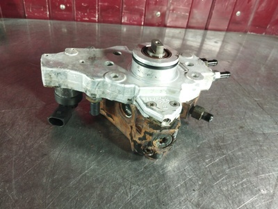 A6460700101 ТНВД Mercedes C-class W203 2005 , , A6460700301, 986437364, A6110701401, A6460700301, A6480700001, 0445010143, A6460700401