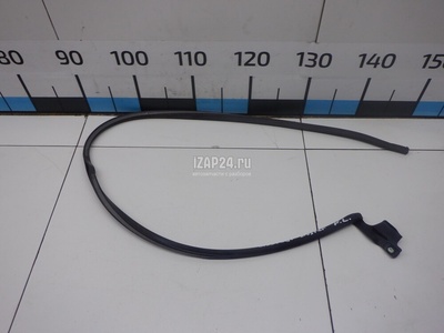 828315771R Уплотнитель двери Renault Duster II 2021
