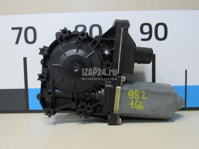 8N8959802E Моторчик стеклоподъемника VAG TT(8N) (1998 - 2006)