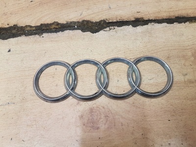 Эмблема значек логотип audi a4 b6