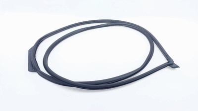 82140H5000R Уплотнитель двери Hyundai Solaris HCR 2020 , 82140H5000