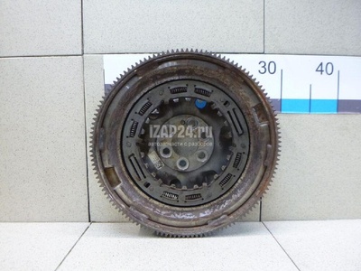 04E105266K Маховик VAG A3 (8Y) 2020