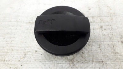 OLEJUPASSATA4 KOREK WLEWU OLEJU VW PASSAT AUDI A4 A6 06C103485K