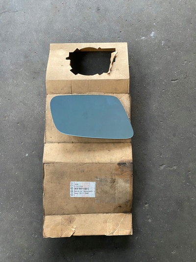 8D0857536C audi a3 a4 a6 a8 вставка зеркала oryg.