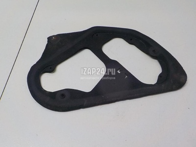 8156233260 Уплотнитель (внутри) Toyota Camry V30 (2001 - 2006)