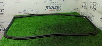 7L6845521E уплотнитель стекла багажника VW Touareg 2002-2010 2006