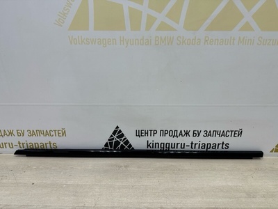 51337444093 Уплотнитель стекла двери BMW X5 G05 2019-2023