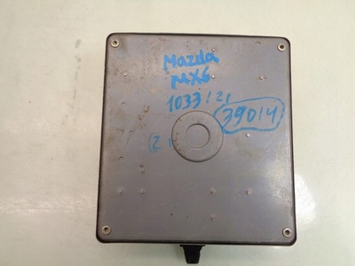 FS0518881C блок управления двигателя mazda 626 2.0b 91r
