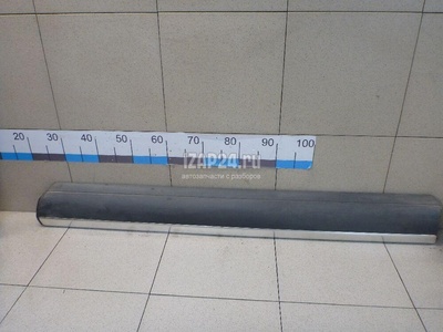 7L6837788G9B9 Накладка двери передней правой VAG Touareg (2002 - 2010)