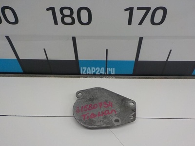 03C103111C Крышка распредвала VAG Passat [B6] (2005 - 2010)