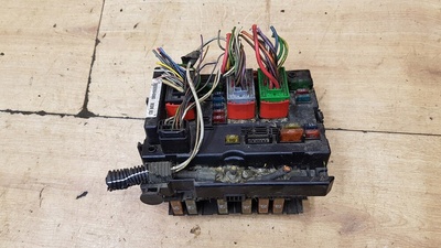 9650664080 блок предохранителей bsm peugeot 406 2.0 hdi