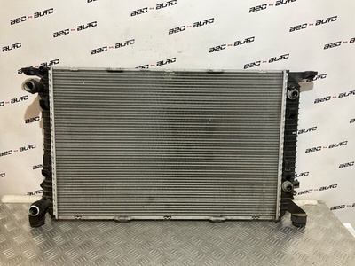 8k0121251t радиатор охлаждения двигателя Audi A4 B8 2010