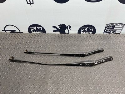 1731534 Поводок стеклоочистителя Ford Focus/2 2004-2011 , 4M5117526AD, 1731536, 4M5117526CD