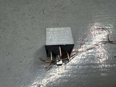 141951253B Реле вентилятора Audi 100 C2 1990 ,20240072