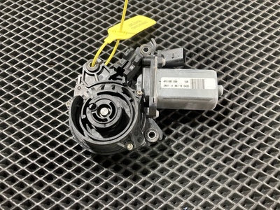 4F0837059 Доводчик двери Audi A8 D4/4H 2012 ,A