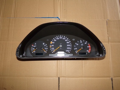 A2105401448 спидометр часы 2105401448 мерседес w210 2.2 cdi