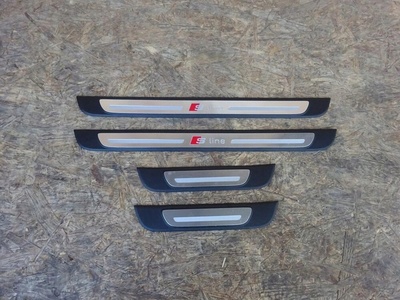 8V4853491D audi a3 8v 8v4 5d sportback накладка порога передняя задняя правый левая набор s - line