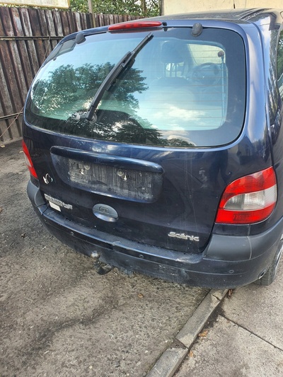 9903 renault scenic 1 i рестайлинг 99 - 03 стекло поворотная крышка багажника крышка багажника
