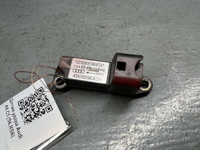 4B0959643B Датчик удара Audi A6 C5 (S6,RS6) 2004